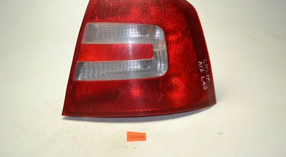 Rear/tail lights