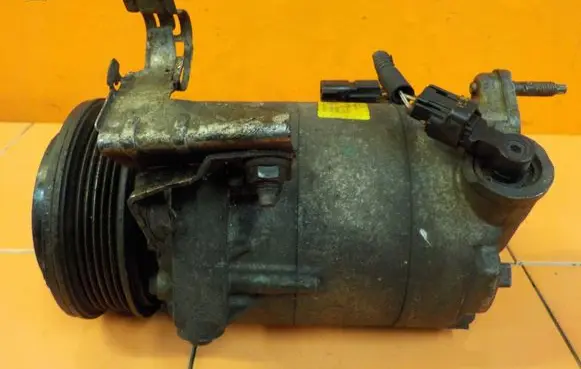 Ford Fiesta ST Air conditioning (A/C) compressor (pump) C1B119D629AG