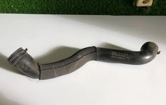 Audi A6 S6 C7 4G Engine coolant pipe/hose 4G0121049AG
