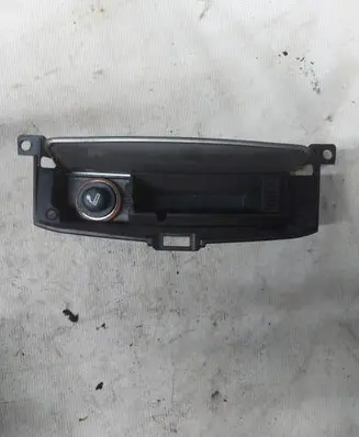 Car ashtray