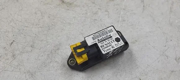 Renault Kangoo I Airbag deployment crash/impact sensor 8200065095