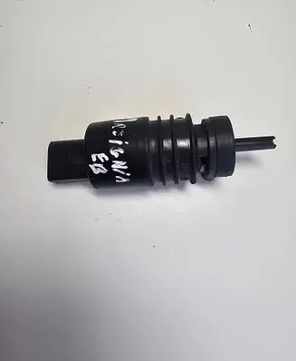 Opel Insignia A Windscreen/windshield washer pump 13250357