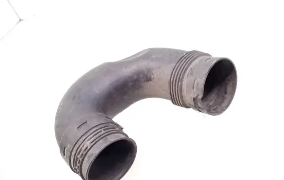 Skoda Octavia Mk2 (1Z) Air intake hose/pipe 1K0129618AT