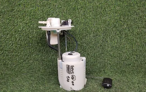 KIA Soul In-tank fuel pump 31110B2501 083003020