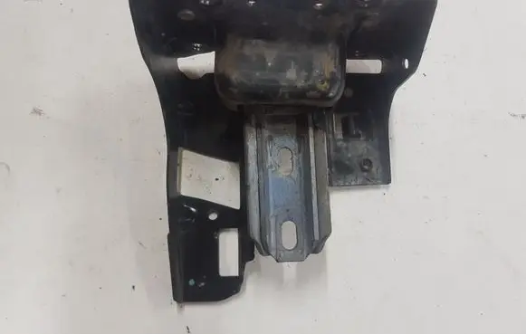 Gearbox mount