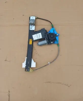 Rear door window regulator with motor