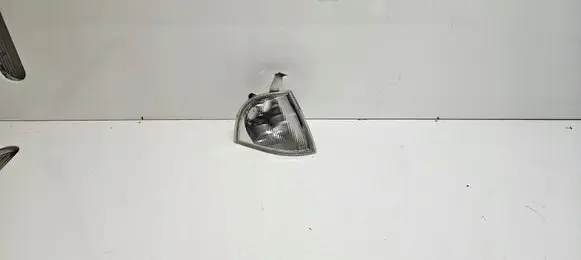 Skoda Octavia Mk1 (1U) Front indicator light 1U0953156A