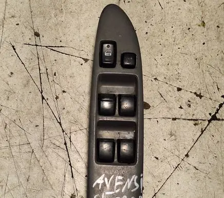 Toyota Avensis Verso Electric window control switch 514569