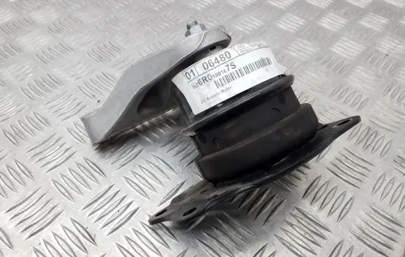 Seat Ibiza IV (6J,6P) Engine mount bracket 6R0199167S 6Q0199185AA