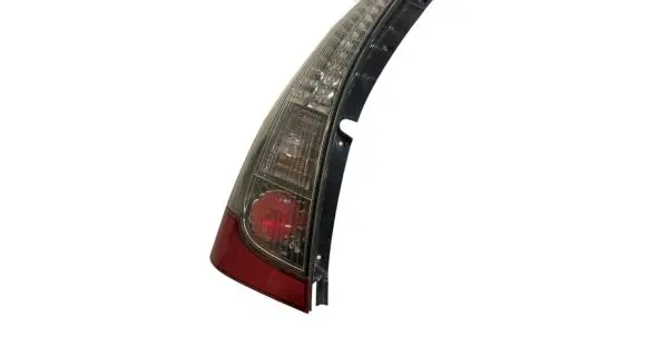 Mitsubishi Grandis Rear/tail lights