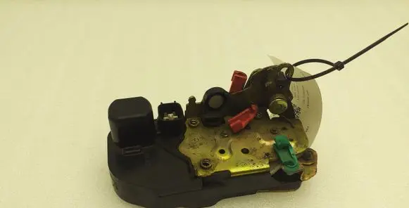 Jeep Cherokee III KJ Rear door lock