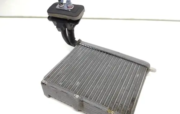 Air conditioning (A/C) radiator (interior)