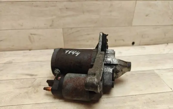 Dacia Lodgy Starter motor 233000779R M000T46571ZT