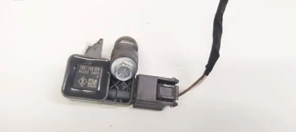 Renault Megane III Airbag deployment crash/impact sensor 98830005R 045202260111