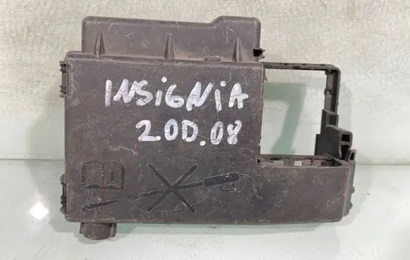 Opel Insignia A Positive cable (battery) 13285113