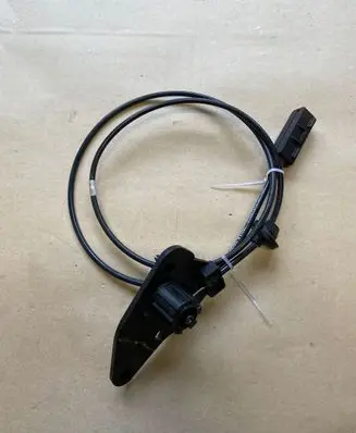 Volvo V40 Engine bonnet/hood lock release cable 31278800 31278799