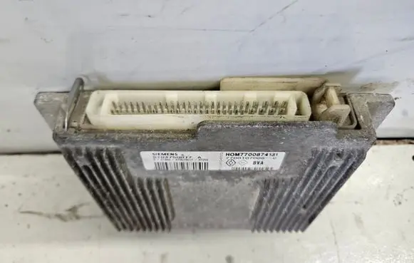 Renault Scenic I Engine control unit/module HOM7700874131 7700107008C S103750017A