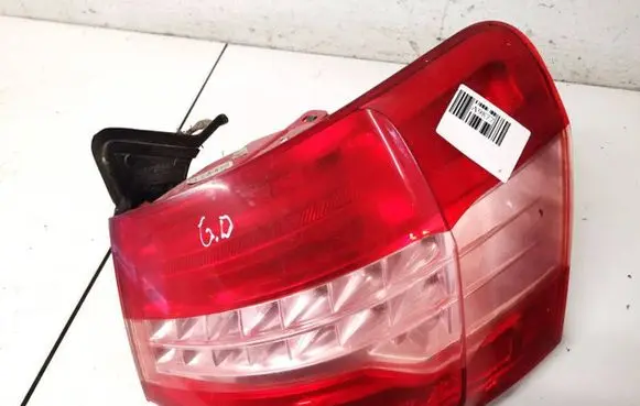 Citroen C5 Rear/tail lights 9681063680