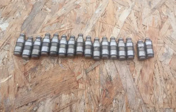 BMW 1 E81 E87 Valve rocker arm 