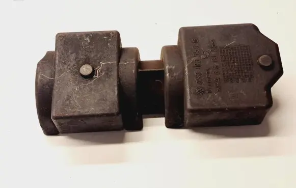 Audi A4 S4 B7 8E 8H other engine part 058103555B
