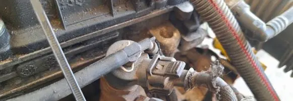 Citroen Berlingo Fuel injector 0445110062 9640088780