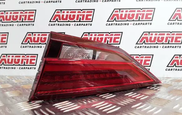 Audi A3 S3 8V Tailgate rear/tail lights 8V5945094F 81710202