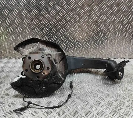 BMW X2 F39 Rear wheel hub 6851589 6898963