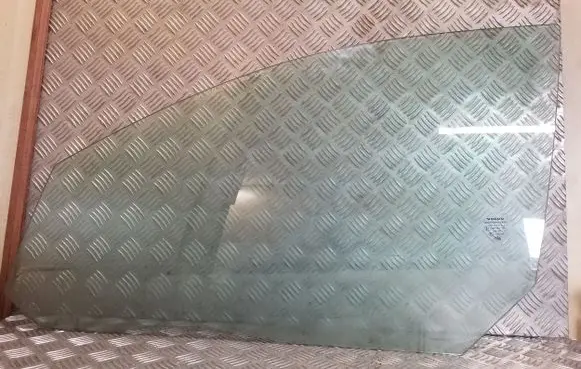 Volvo S80 Front door window glass four-door 43R001106