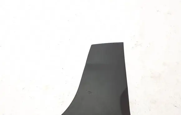 (B) pillar trim (bottom)