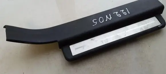 Nissan Murano Z50 Front sill trim cover nf0s3y
