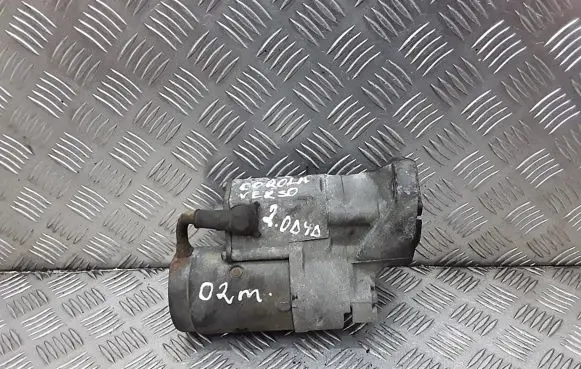 Toyota Corolla Verso E121 Starter motor