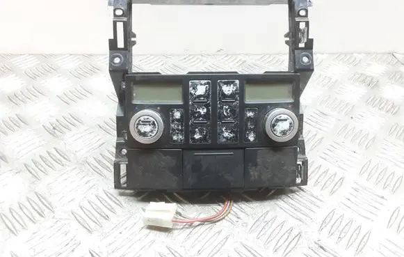 Volkswagen Touareg I Climate control unit 74347600
