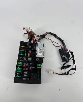 BMW X5 G05 Fuse module 8706214 3277AA1601 0156663AF