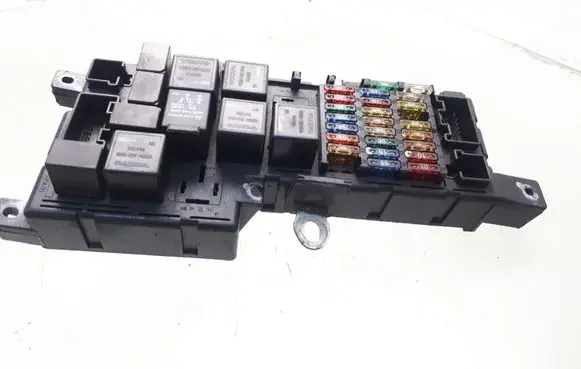 Volvo S60 Fuse module 8678449 9441158