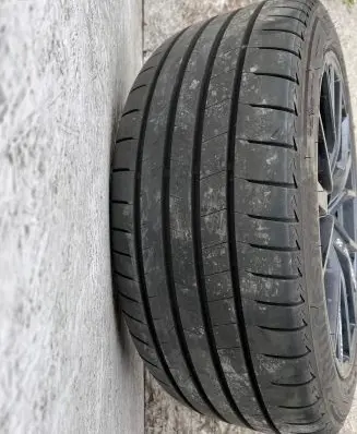 Audi e-tron R21 alloy rim 4KE601025C
