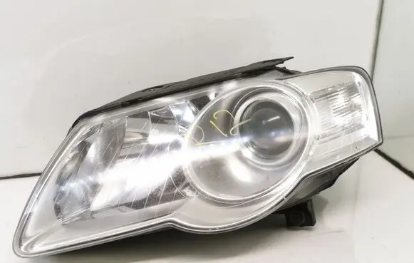 Volkswagen PASSAT B6 Headlight/headlamp 3C0941005S 89316390