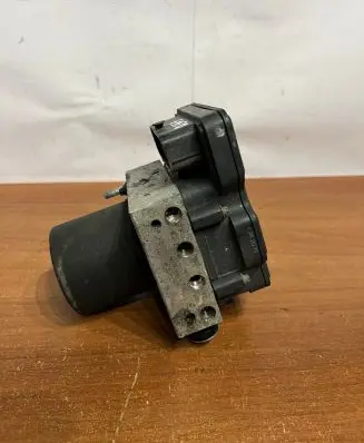 Mercedes-Benz Sprinter W906 ABS Pump D369 0265956033