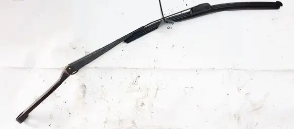 Subaru Outback Front wiper blade arm