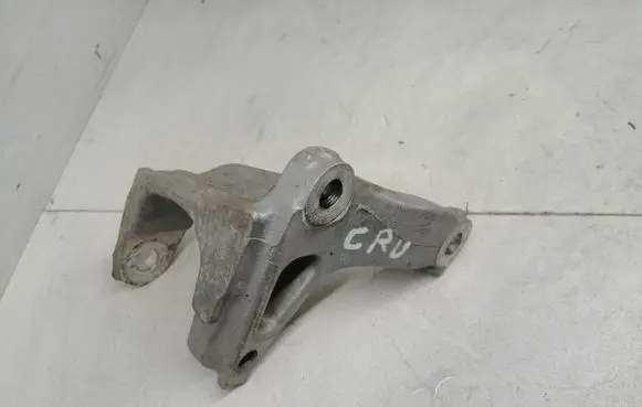 Honda CR-V Bracket in trunk/boot 90T7A