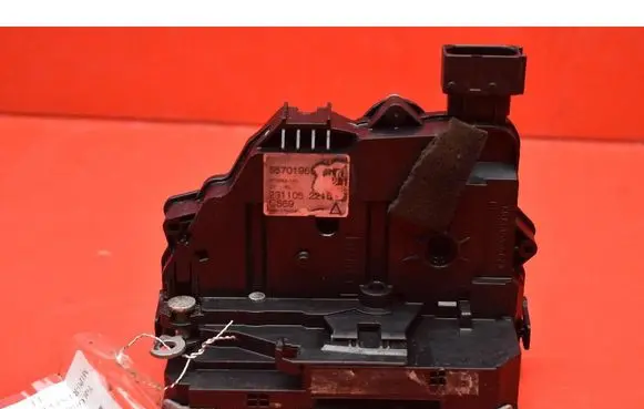 Fiat Grande Punto Rear door lock 55701965