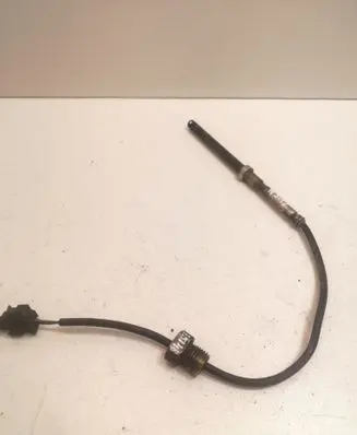 Mercedes-Benz CLS C219 Exhaust gas temperature sensor A0051534028