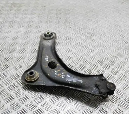 Peugeot 208 Front lower control arm/wishbone
