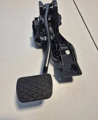 Mercedes-Benz CLA C118 X118 Brake pedal A1772901000
