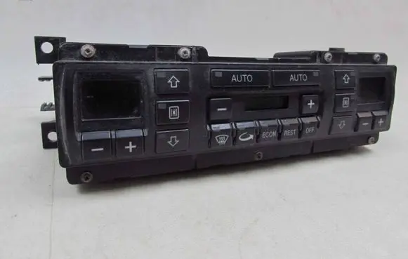 Audi A8 S8 D2 4D Climate control unit 4D0820043B 50242