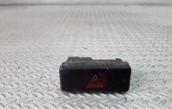 BMW 7 E38 Hazard light switch 8350947