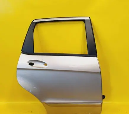 Mercedes-Benz A W169 Rear door 