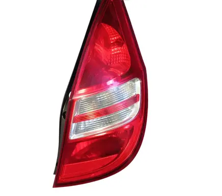 Hyundai i30 Rear/tail lights 924022R0