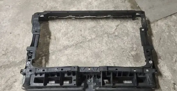 Volkswagen Tiguan Radiator support slam panel 5NN805588J