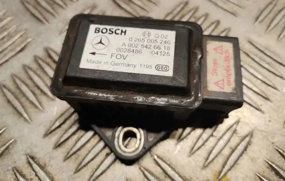 Mercedes-Benz E W211 Yaw turn rate sensor 0025426618