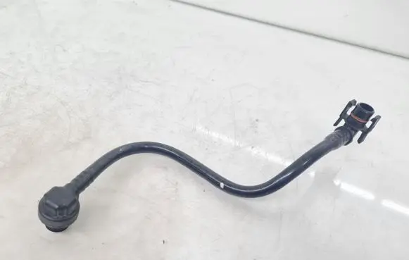 Breather/breather pipe/hose